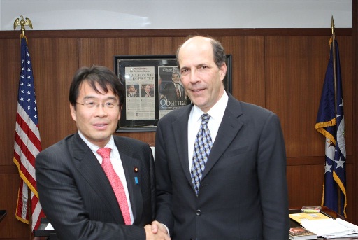 松原拉致問題担当大臣が駐日米国大使と会談しました。